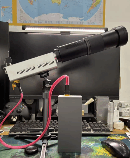 YZ260-DIY Laser Cannon. 260W (Battery DC 33.6V 5Ah; Wavelength 915). Range 30-50 meters. Battery life 5 years, with fast charging.